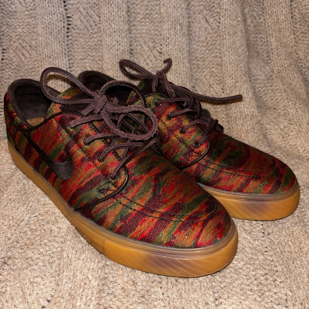 Nike SB Stefan Janoski Zoom Air Canvas Camo Gum Men’s Size 9 Skate Sneakers EUC